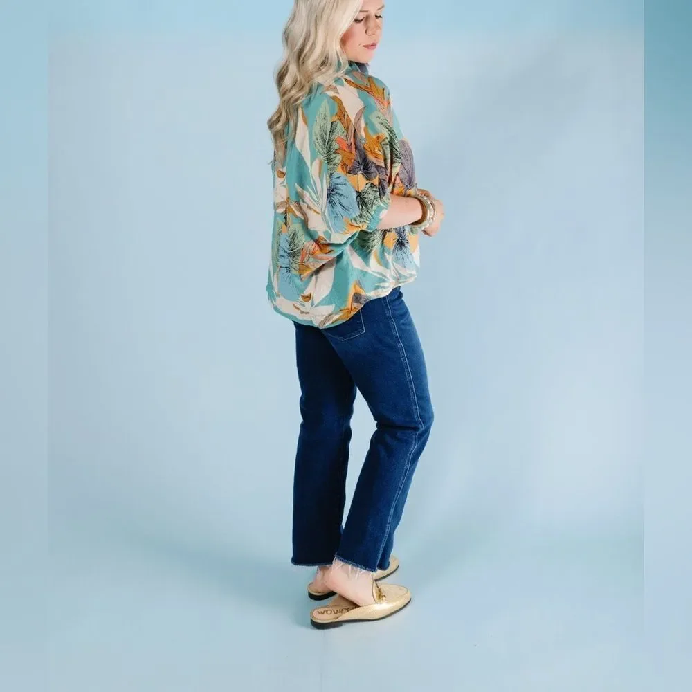 Entro Boutique Teal Blue Tropical Print Collared Lightweight Woven Summer Top - Picture 3 of 11